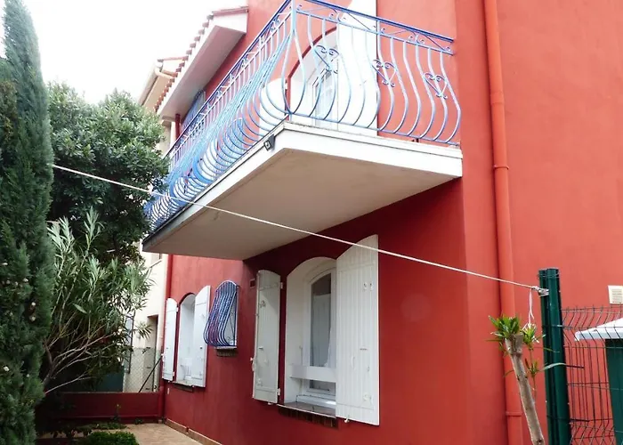 Appartement Stade Aime Giral *